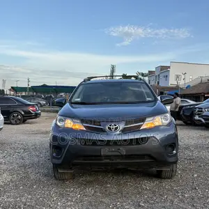 Toyota RAV4 2014 Blue