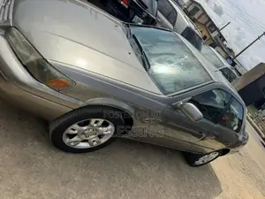Toyota Camry Automatic 1999 Gray