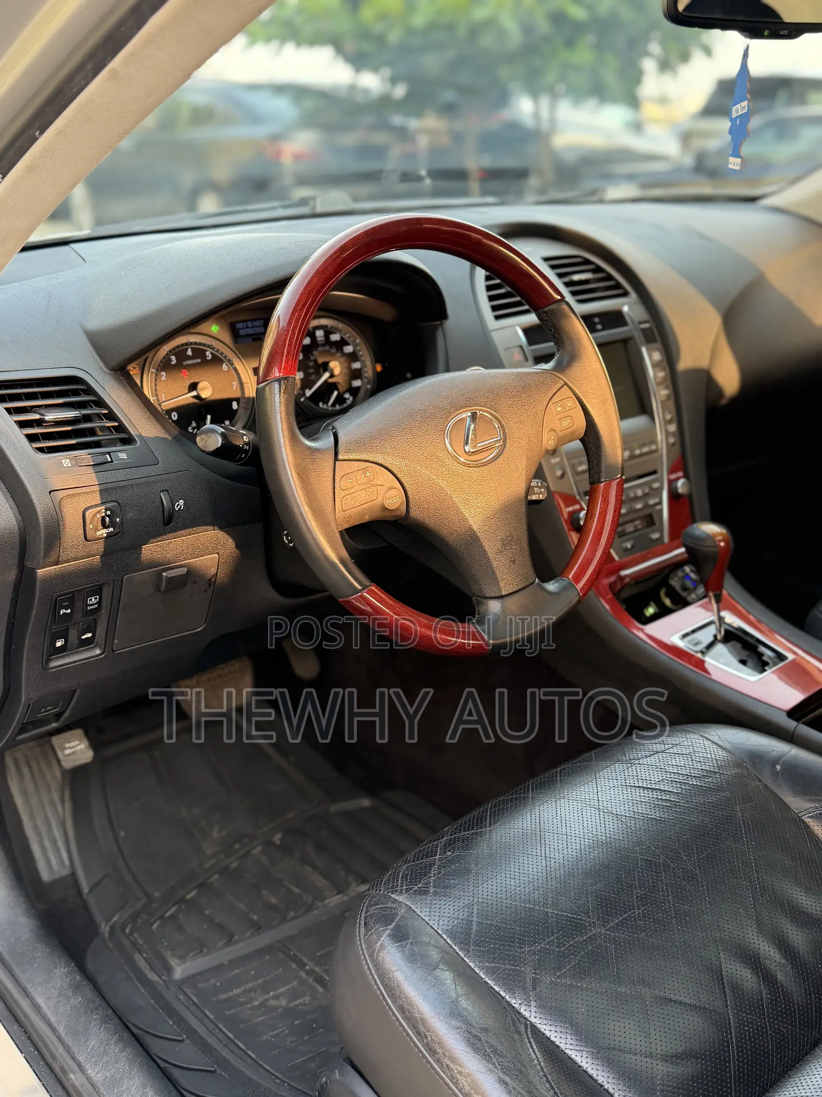 Lexus ES 350 2010 Silver
