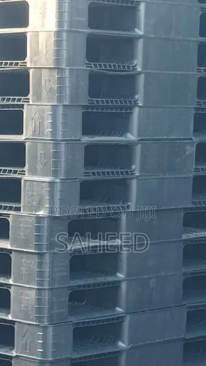 Plastic Parllet