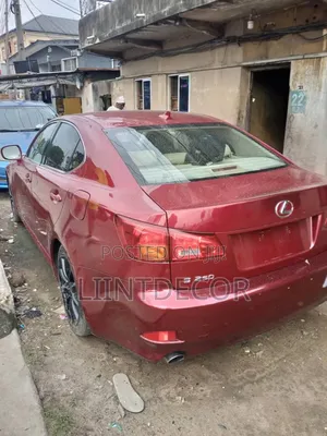 Lexus IS 2008 Red