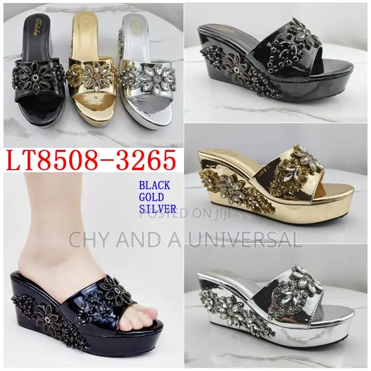 Beautiful Wedge With Flower Design