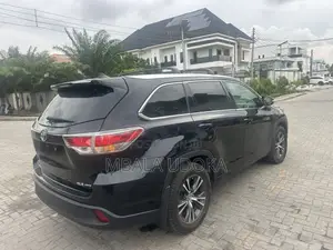 Toyota Highlander XLE V6 4x4 (3.5L 6cyl 6A) 2016 Black