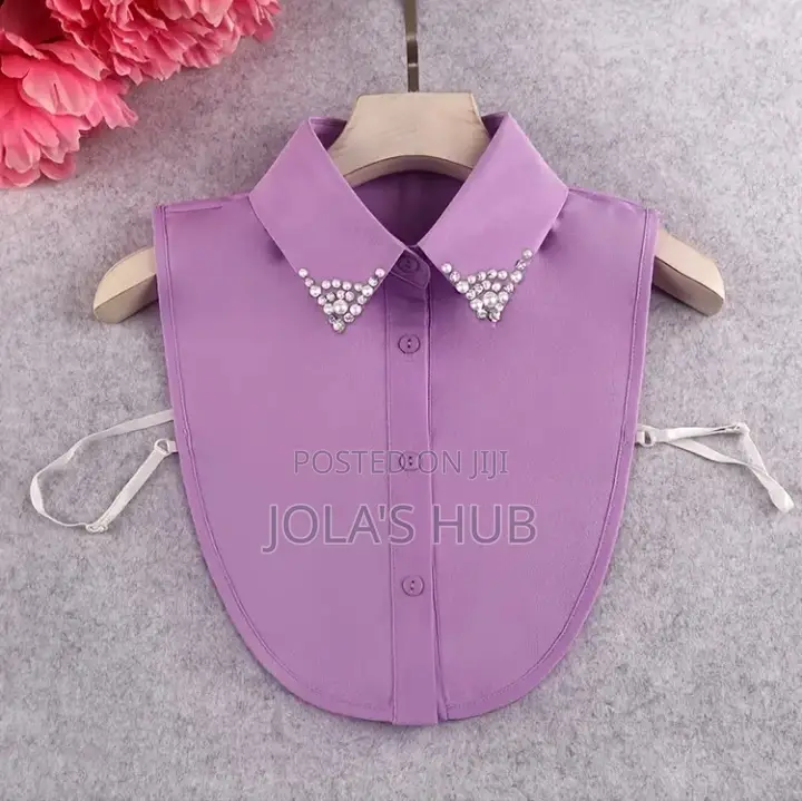Detachable Collar Neck Shirt