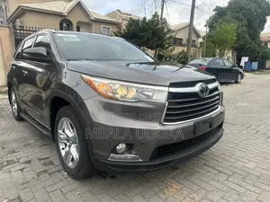 Toyota Highlander Limited Platinum V6 4x4 (3.5L 6cyl 6A) 2016 Gray