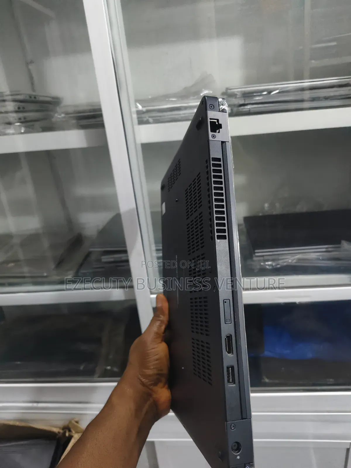 Laptop Dell Latitude 5490 16GB Intel Core i7 SSD 256GB