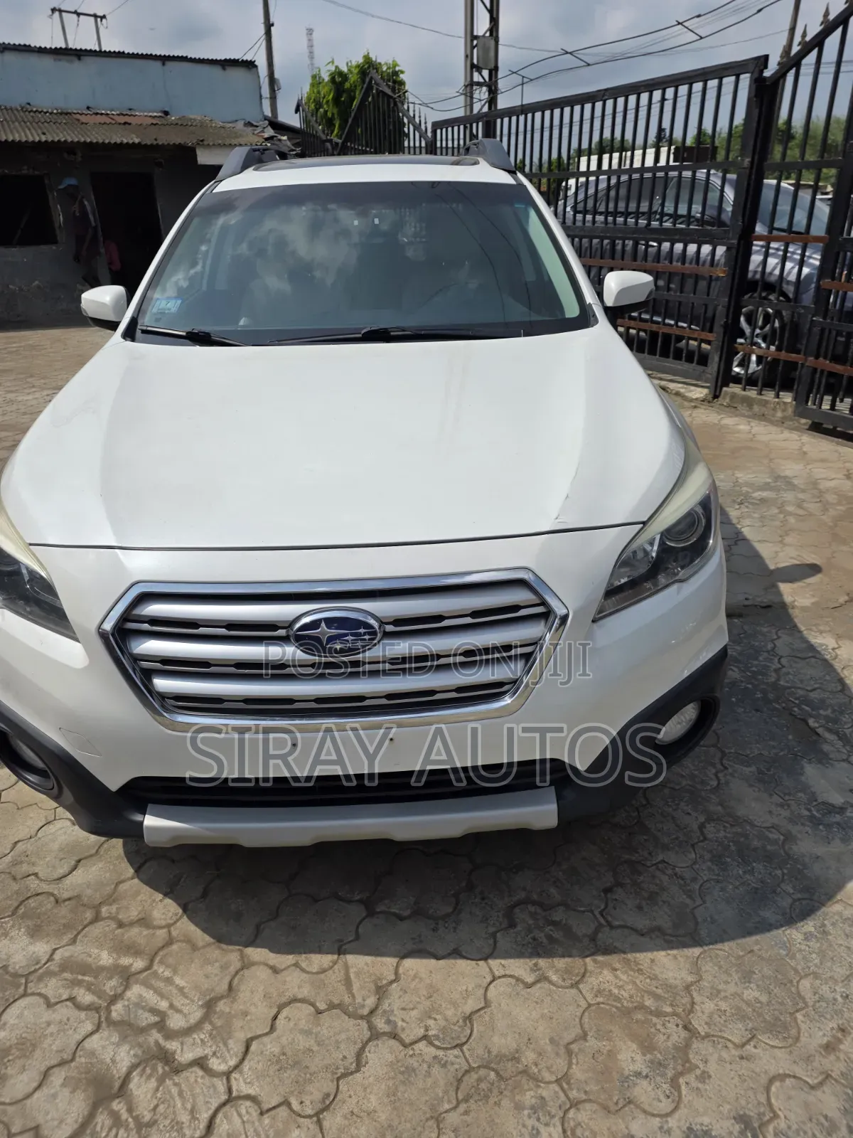 Subaru Outback 2015 White