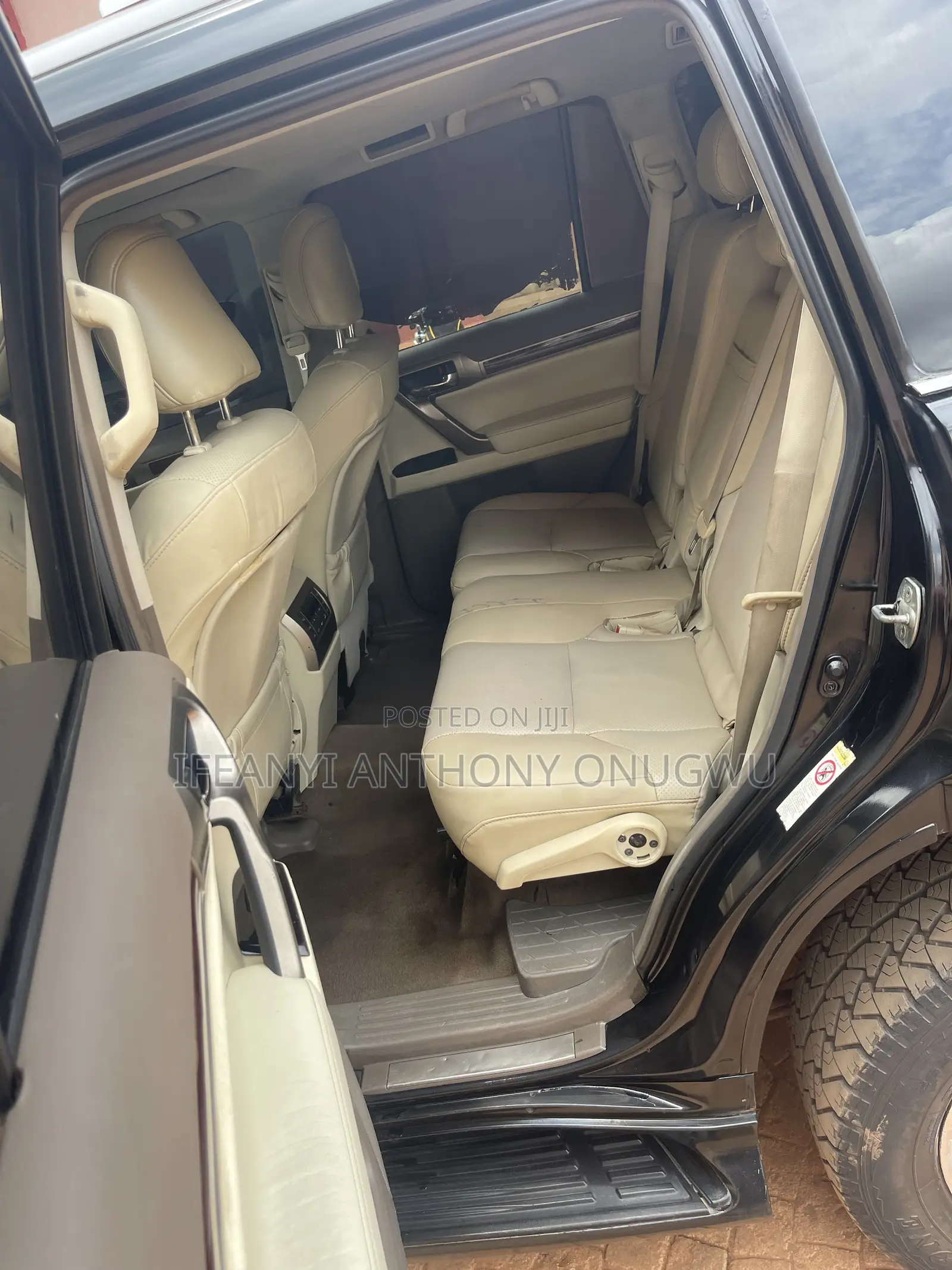 Lexus GX 460 2011 Black