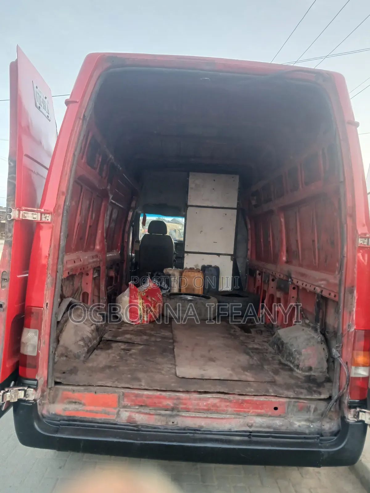 Ford F550 1999 Red