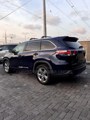 Toyota Highlander Limited 4dr SUV AWD (3.5L 6cyl 6A) 2015 Blue