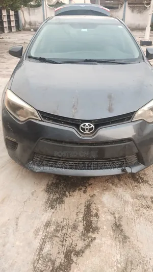 Toyota Corolla 2015 Blue