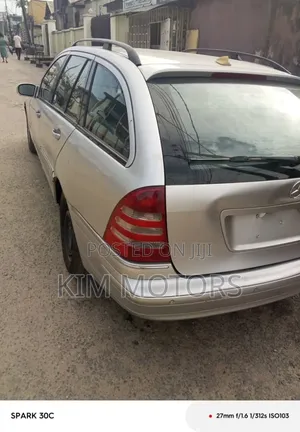 Mercedes-Benz C200 2005 Silver