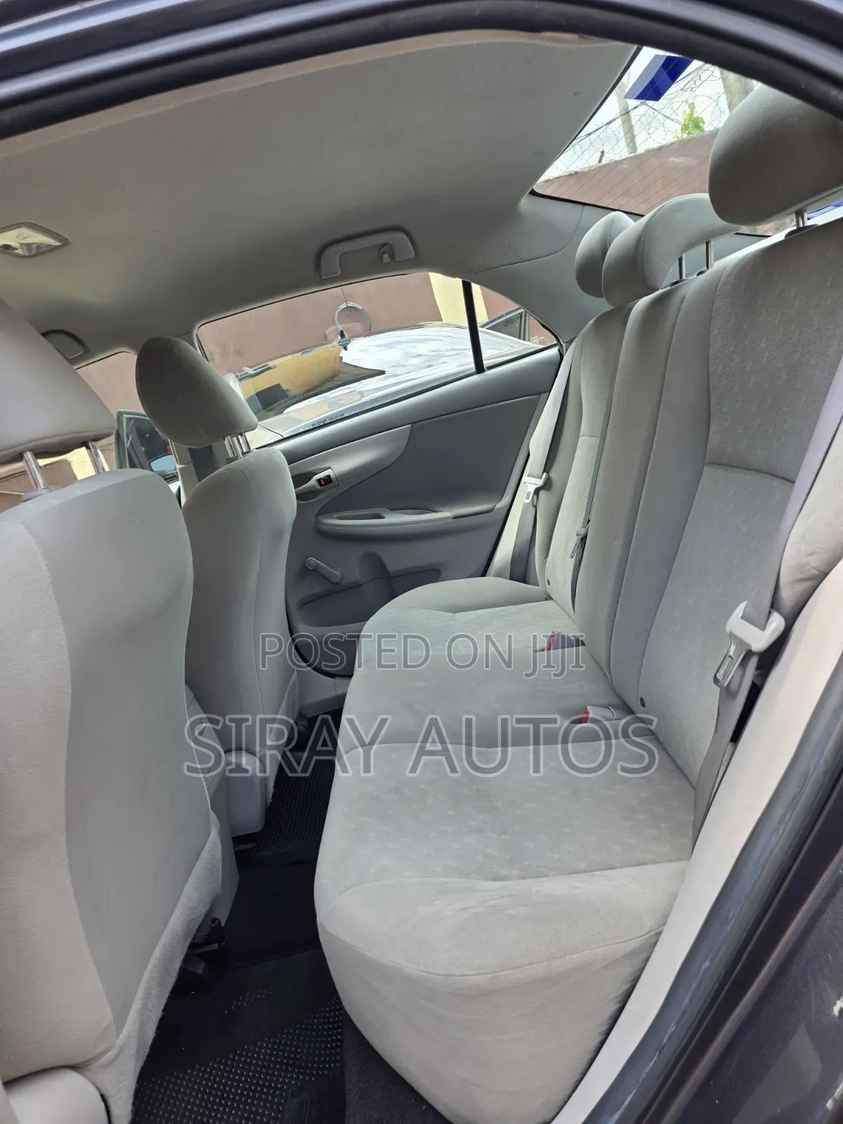 Toyota Corolla 2010 Gray