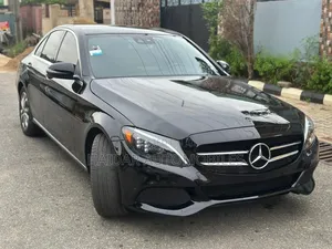 Mercedes-Benz C300 Sport 4dr AWD 4Matic Sedan (2.0L 4cyl 7A) 2015 Gray