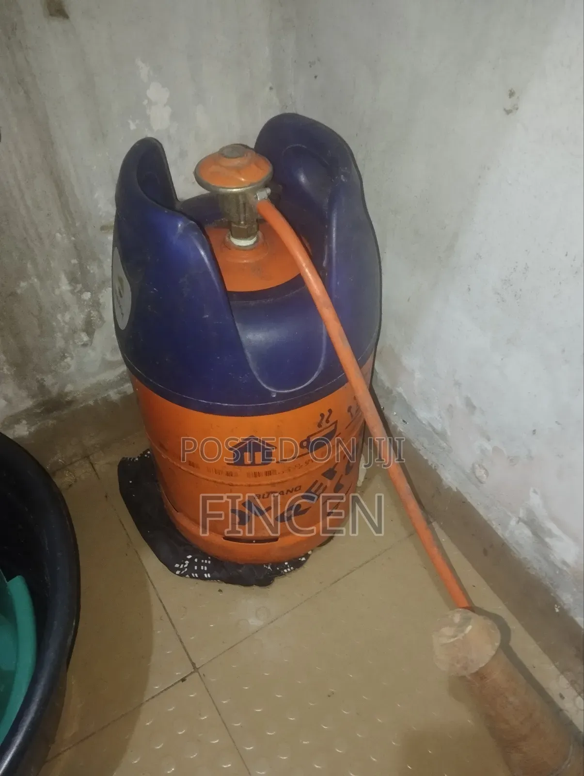 Gas Cylinder