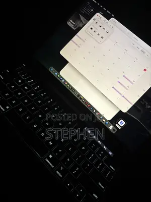 Server 8GB Apple M1 Pro SSD 256GB
