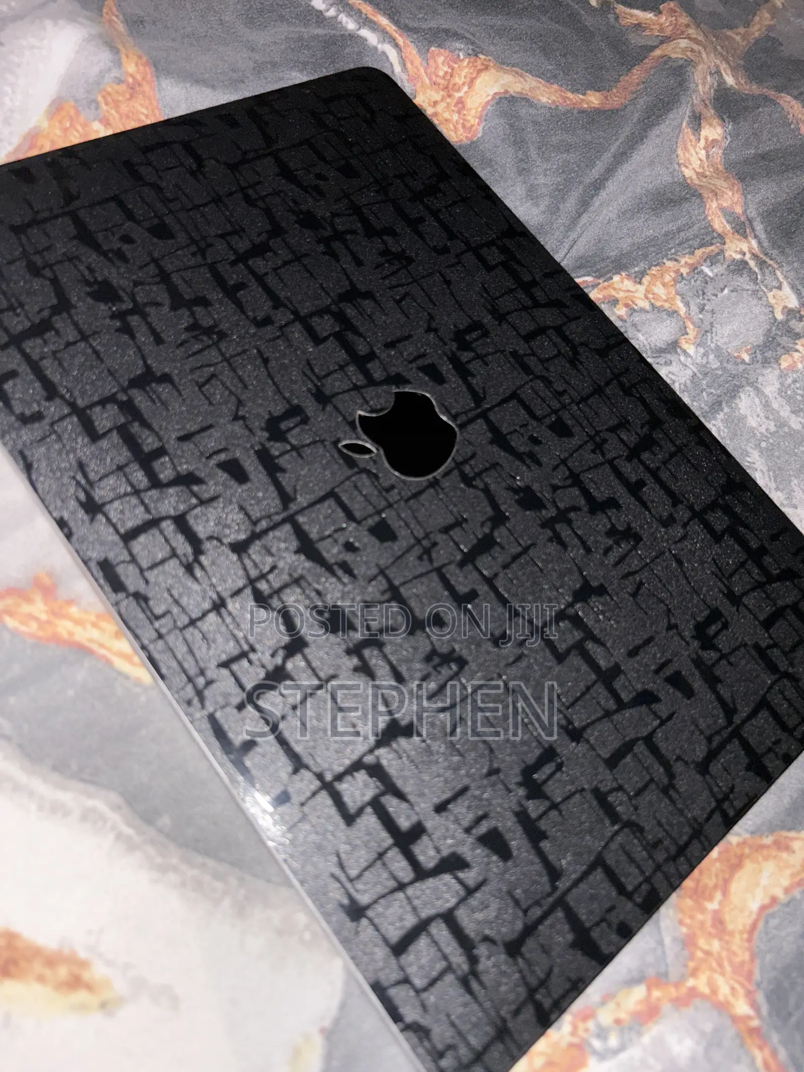Server 8GB Apple M1 Pro SSD 256GB