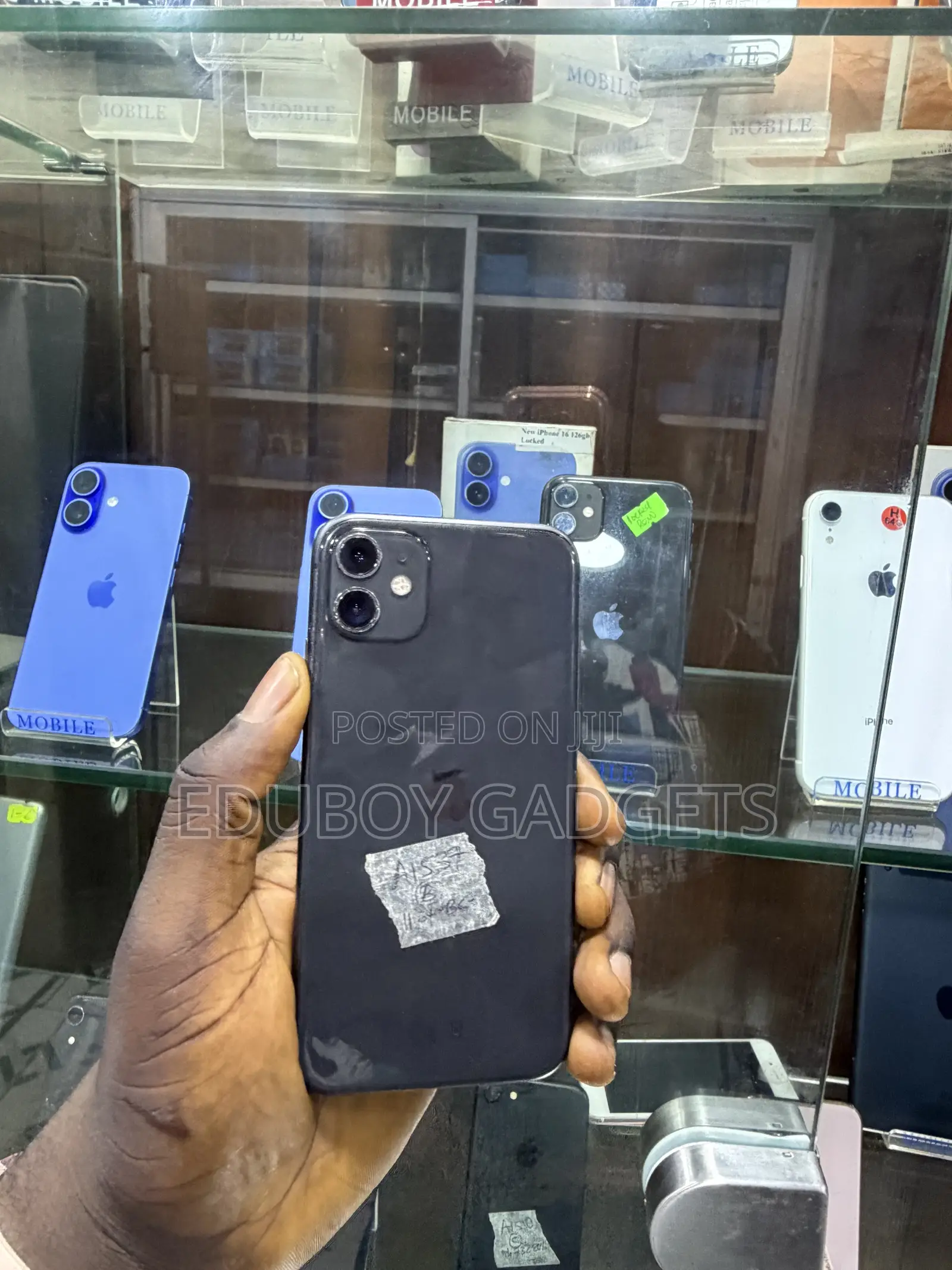 Apple iPhone 11 64 GB Black