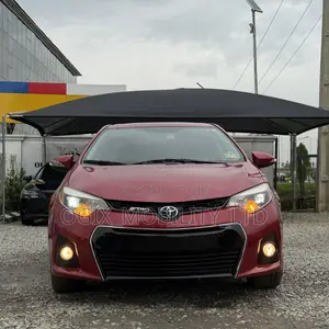 Toyota Corolla 2014 Red