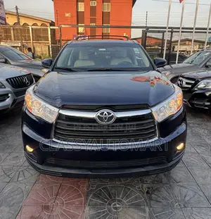 Toyota Highlander XLE 4dr SUV AWD (3.5L 6cyl 6A) 2015 Blue