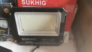 500watts Sukhig Solar Flood Light With Remote and Solar Panel
