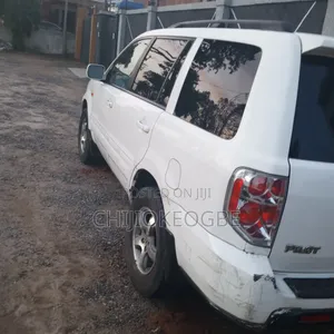 Honda Pilot 2007 White