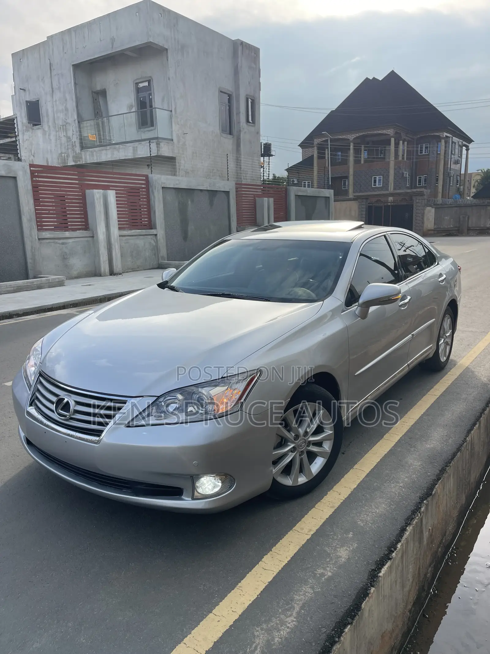 Lexus ES 350 2011 Silver