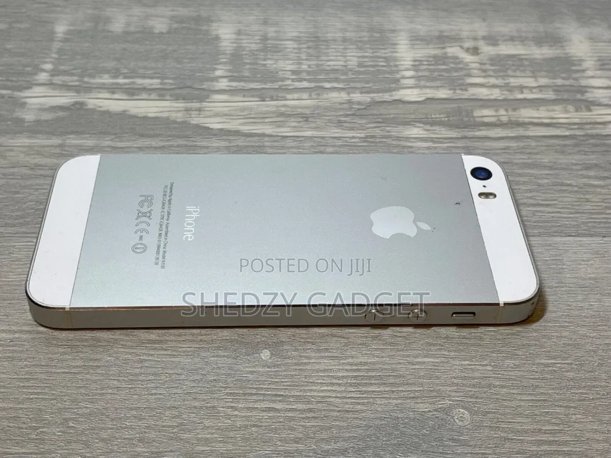 Apple iPhone 5s 32 GB