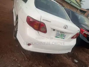 Toyota Corolla 1.8 2008 White
