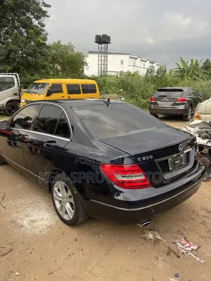 Mercedes-Benz C300 Luxury 4Matic Sedan AWD (3.5L 6cyl 7A) 2013 Blue
