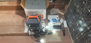500watts Solar Generator With Free 100watts Solar Panel, Bulbs Kits