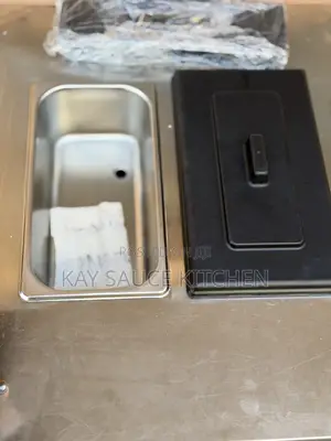 Ice Cream Machine Table Top (Clean Like New)