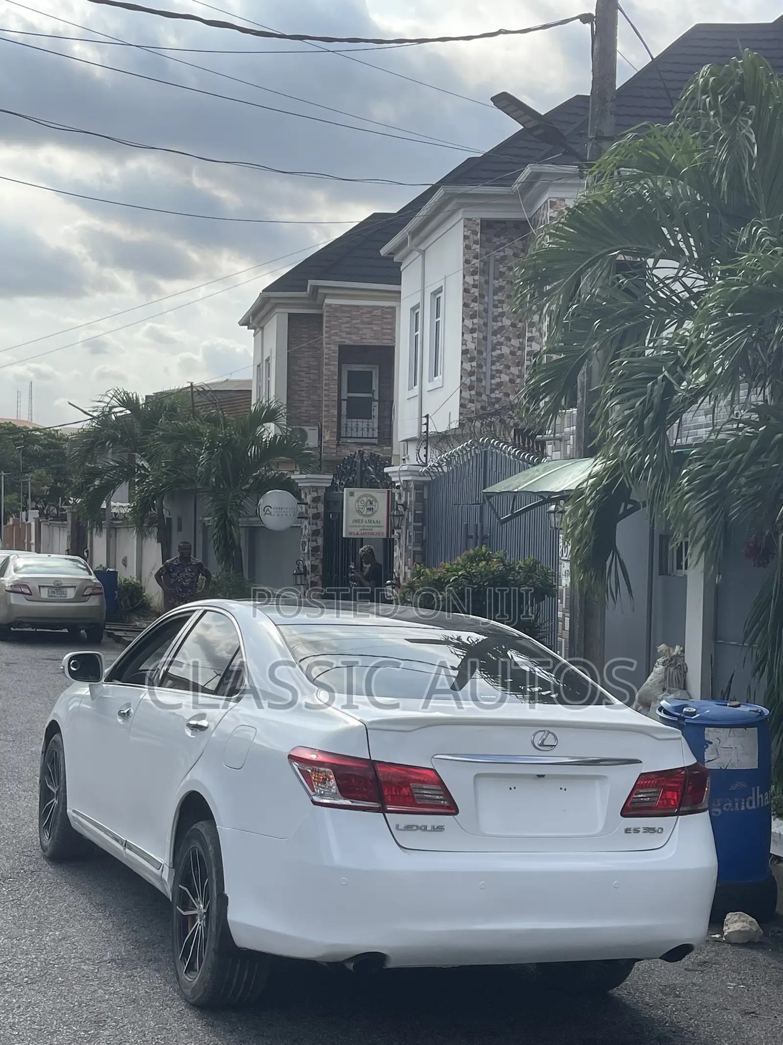 Lexus ES 2012 White