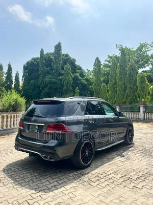 Mercedes-Benz GLE-Class 2018