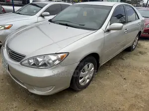 Toyota Camry 2.4 WT-i 2005 Silver
