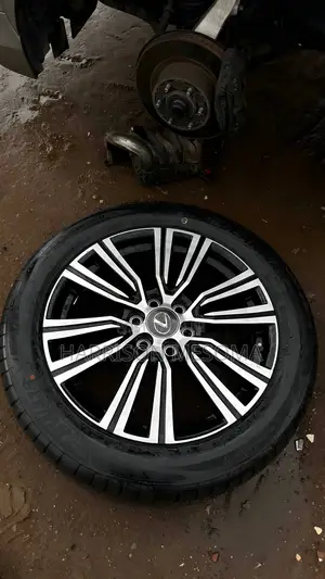 Alloyed Wheel