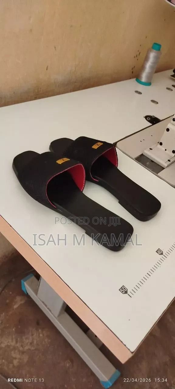 Obi Footwear
