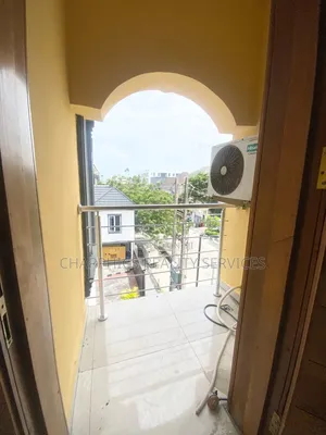 Furnished Studio Apartment in Lekki Phase 1 for rent