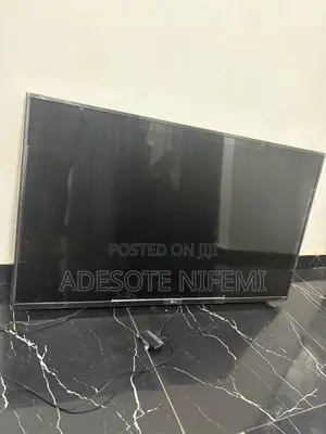 Lg 43-Inch Led Tv With Roku – Clean Working Perfectly