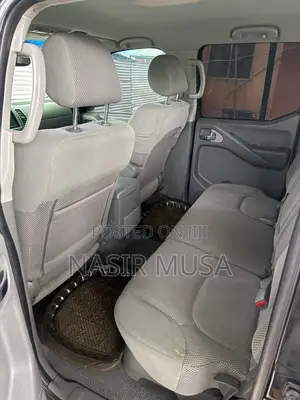 Nissan Frontier 2007 Black