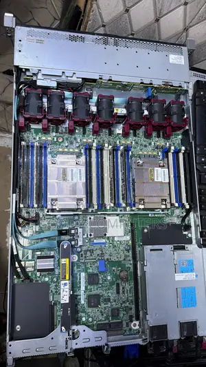 Server HP ProLiant DL360 Gen9 32GB Intel Xeon HDD 1T