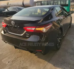 Toyota Camry XLE V6 FWD (3.5L 6cyl 8AM) 2018 Black