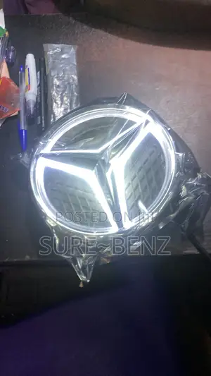 High Quality Mercedes Benz Front Grill Logo Ml and GLK