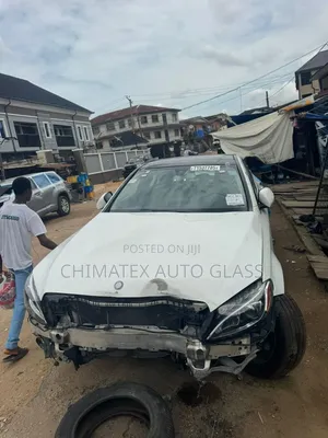 C300 2015 Windscreen Glass Available Installed at Chimatex