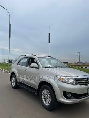 Toyota 4-Runner 2014 Gray