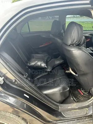 Toyota Corolla 2009 Gray