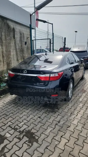 Lexus ES 2014 Black