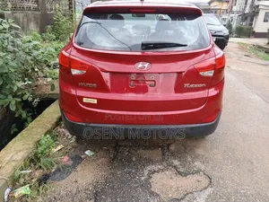 Hyundai Tucson GLS AWD 2011 Red