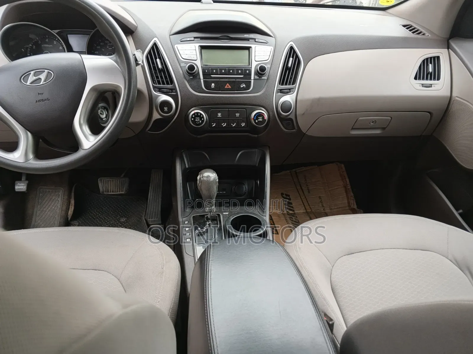 Hyundai Tucson GLS AWD 2011 Red
