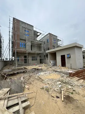 Furnished 5bdrm House in Surulere for sale